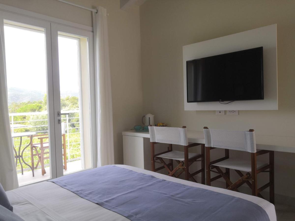 Stile Libero B&B Lacona Exterior photo
